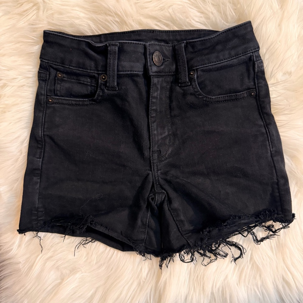 American Eagle Black Jean hi rise Shortie